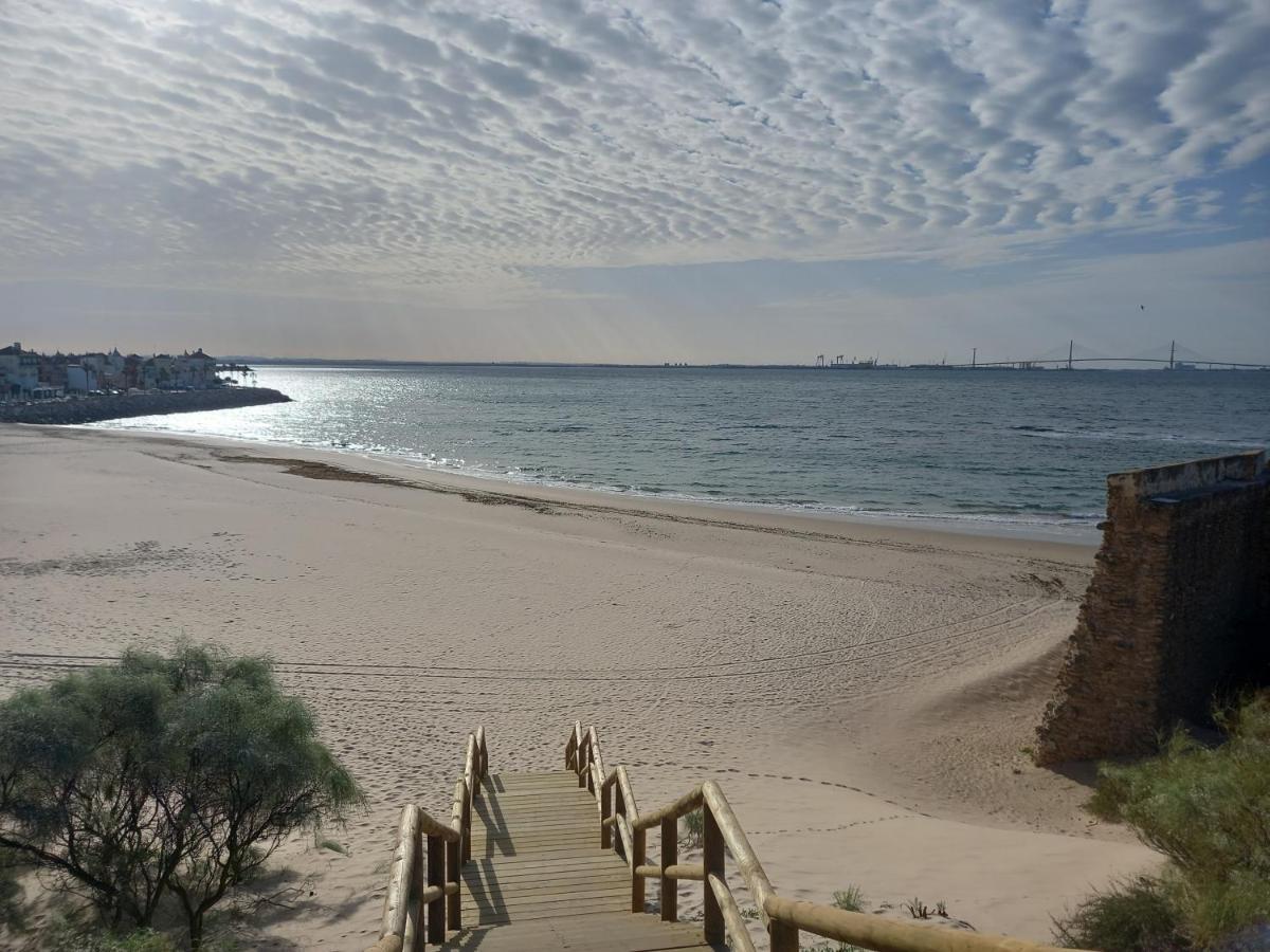 Apartamento Magnífico piso en la playa El Puerto de Santa María Exterior foto
